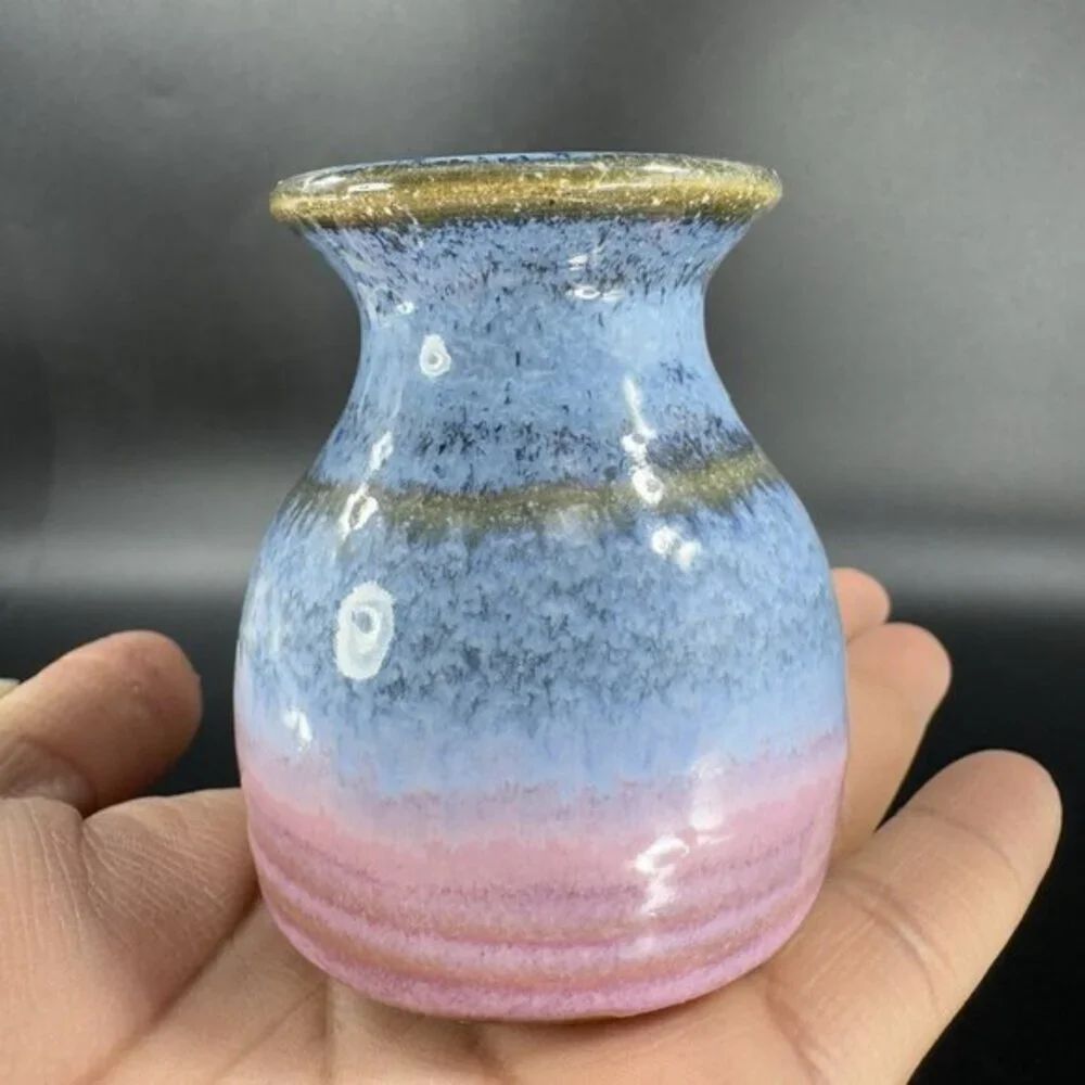 Vintage 1992‎ Hand Made Studio Art Pottery Mini Vase Vessel Artist Signed Vase